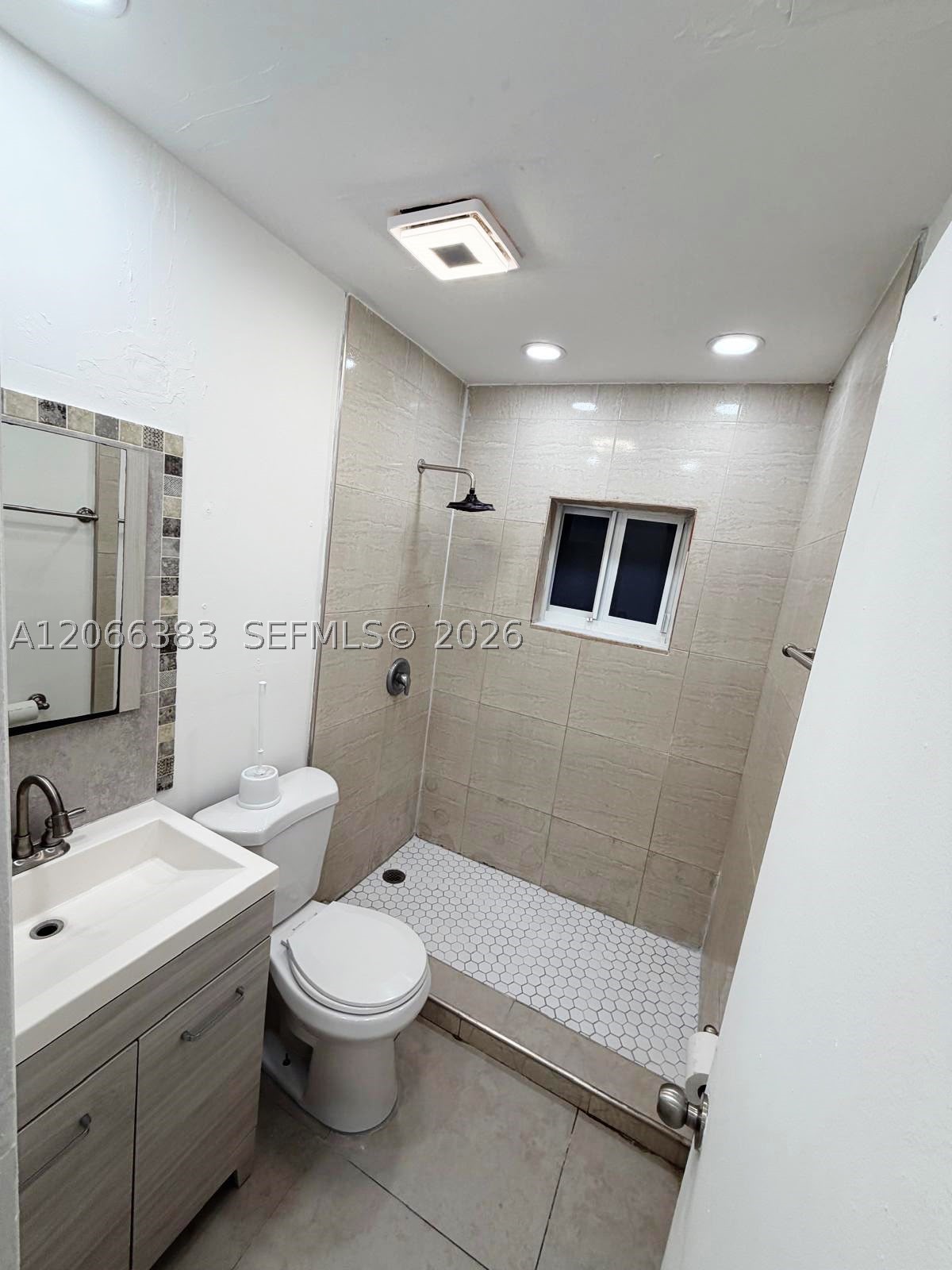 716 Sw 11th Ave B Property Photo 11