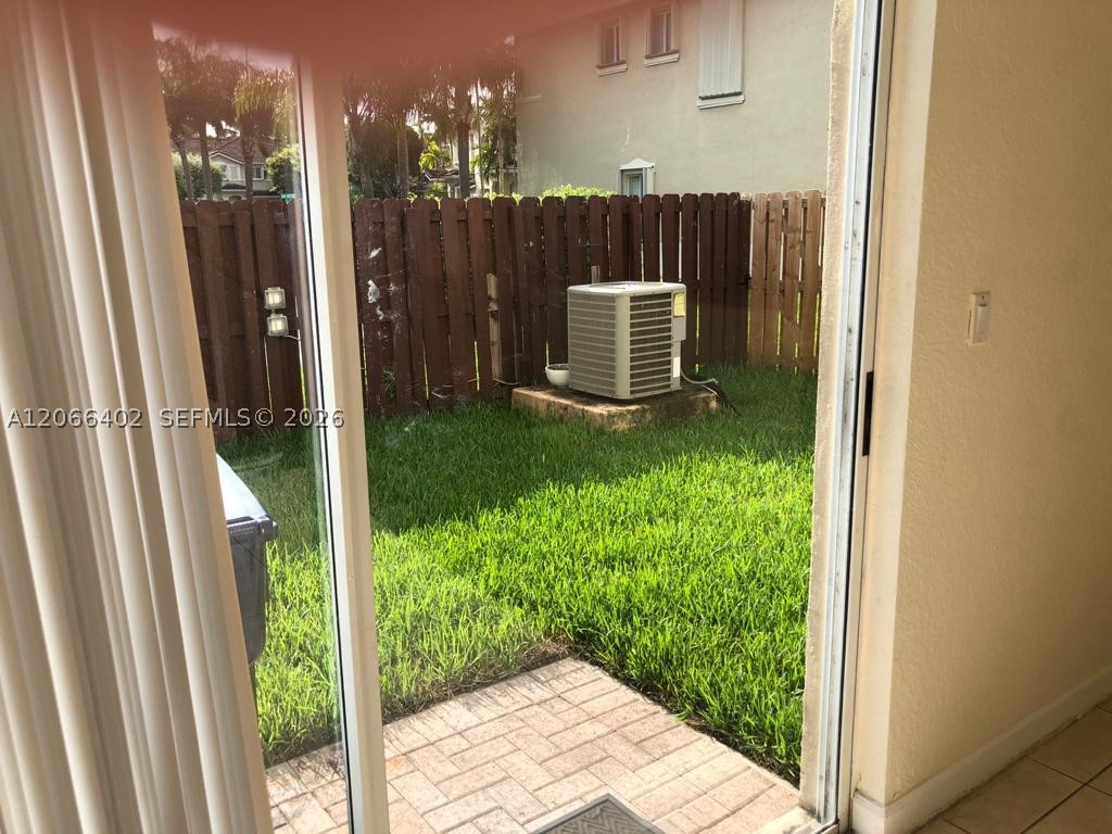 5598 Nw 113th Ave - Property Photo 18