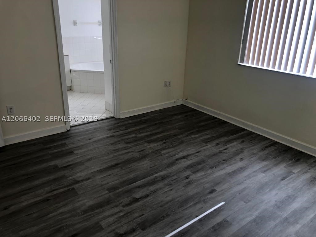 5598 Nw 113th Ave - Property Photo 34