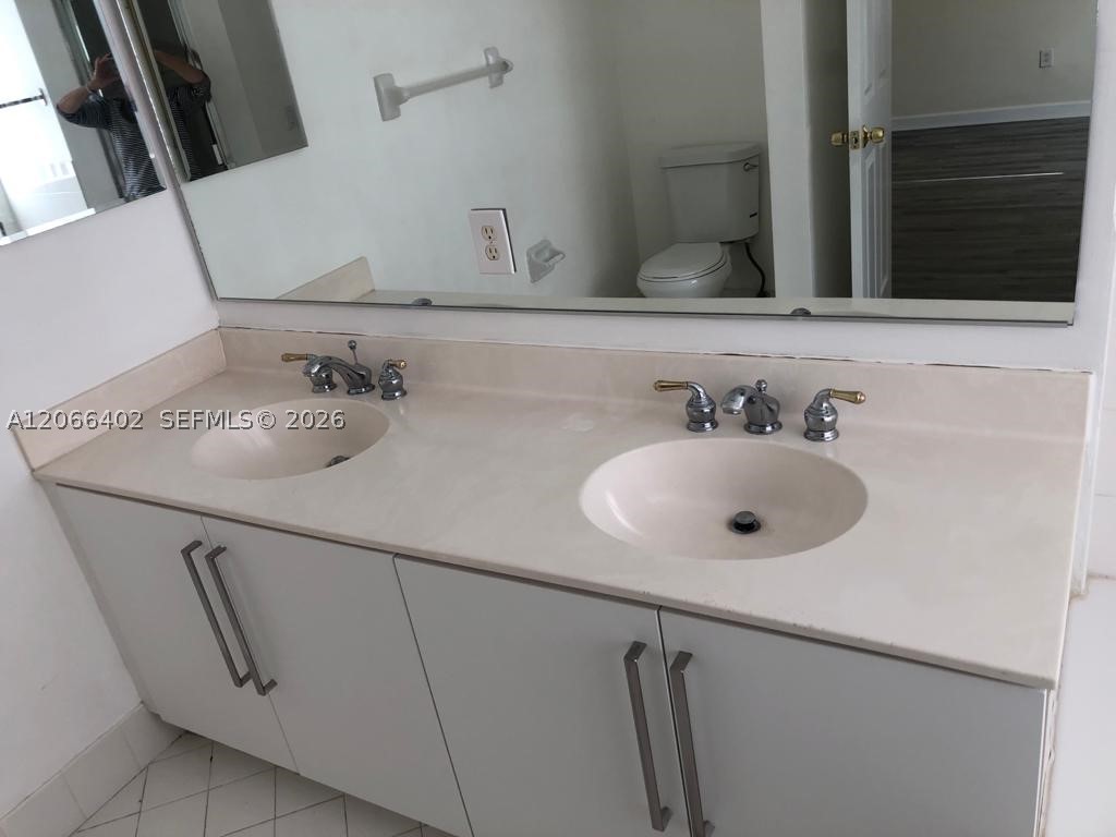 5598 Nw 113th Ave - Property Photo 39