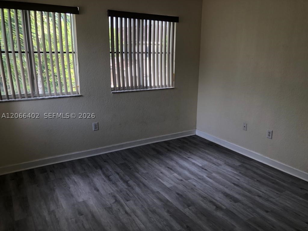 5598 Nw 113th Ave - Property Photo 48