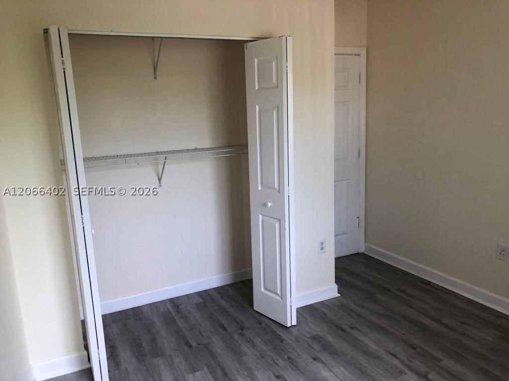 5598 Nw 113th Ave - Property Photo 54