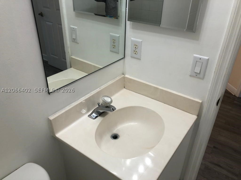5598 Nw 113th Ave - Property Photo 61