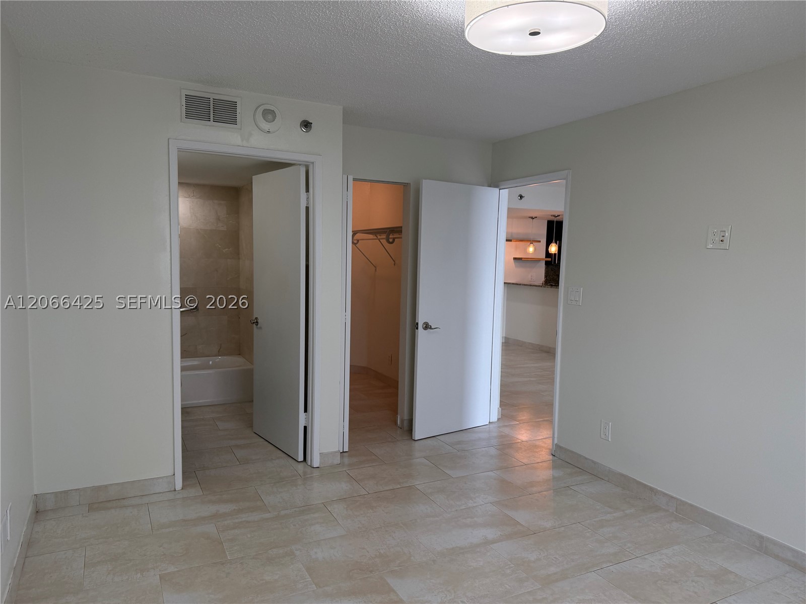 770 Claughton Island Dr 1914 Property Photo 8