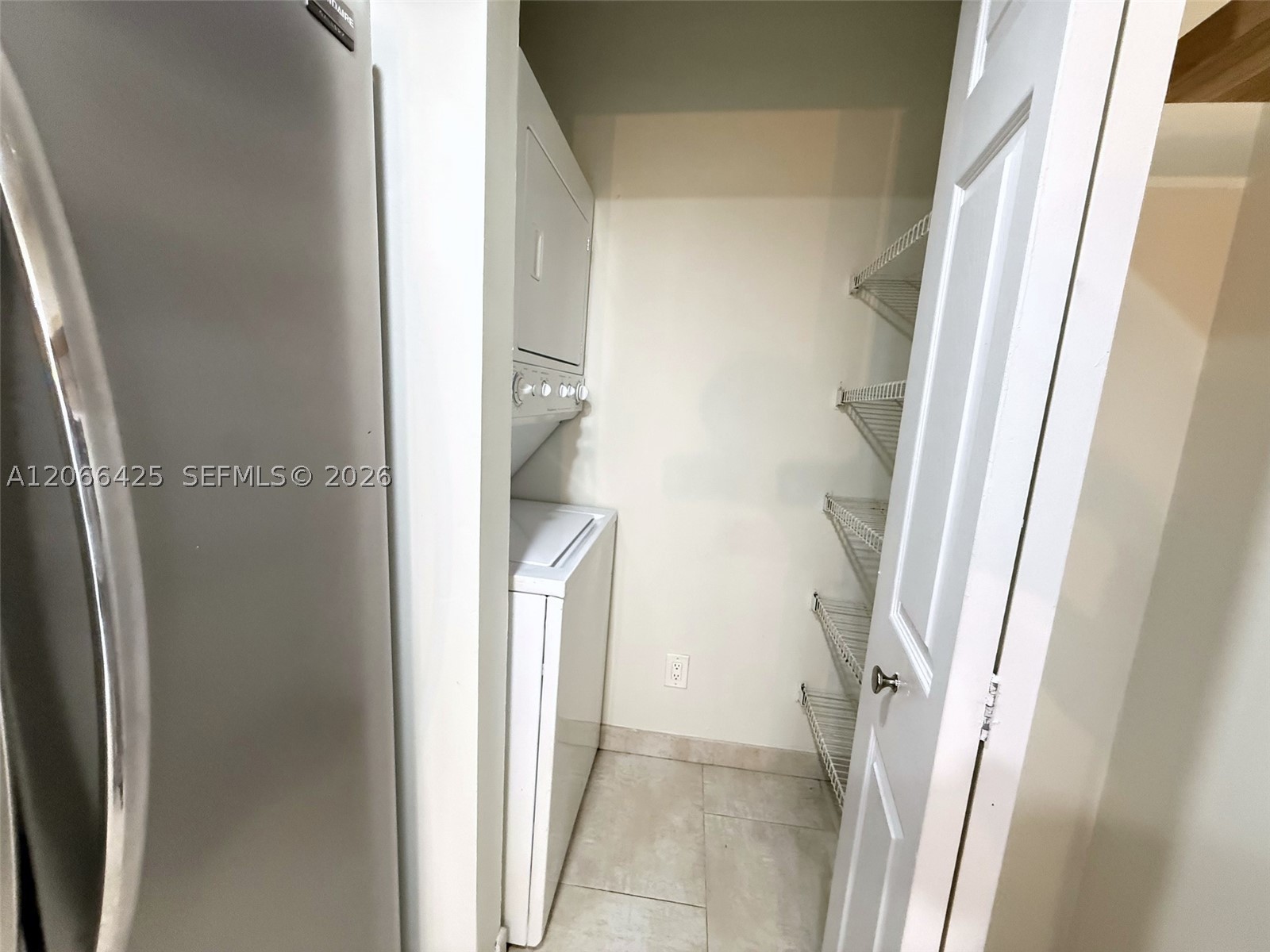 770 Claughton Island Dr 1914 Property Photo 9