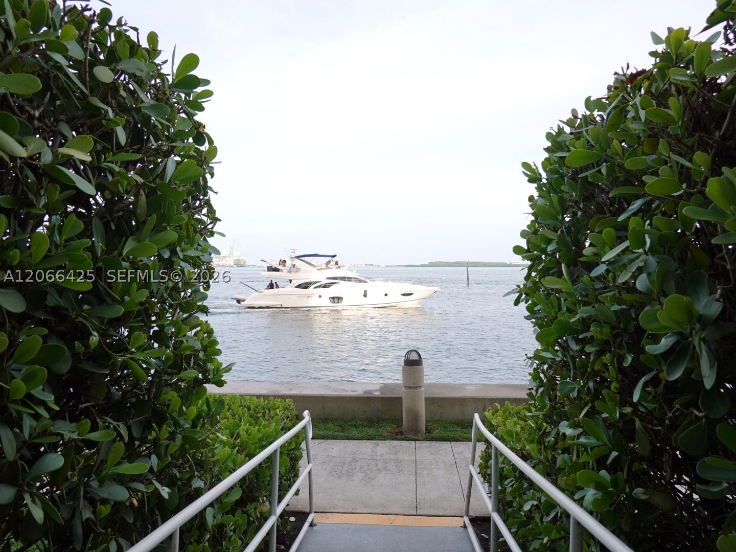 770 Claughton Island Dr 1914 Property Photo 26