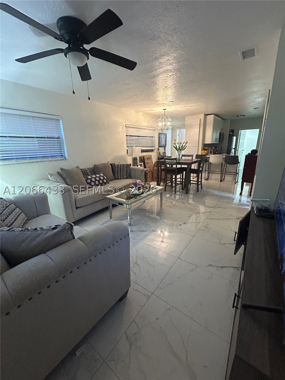 400 N 60th Way A Property Photo 11