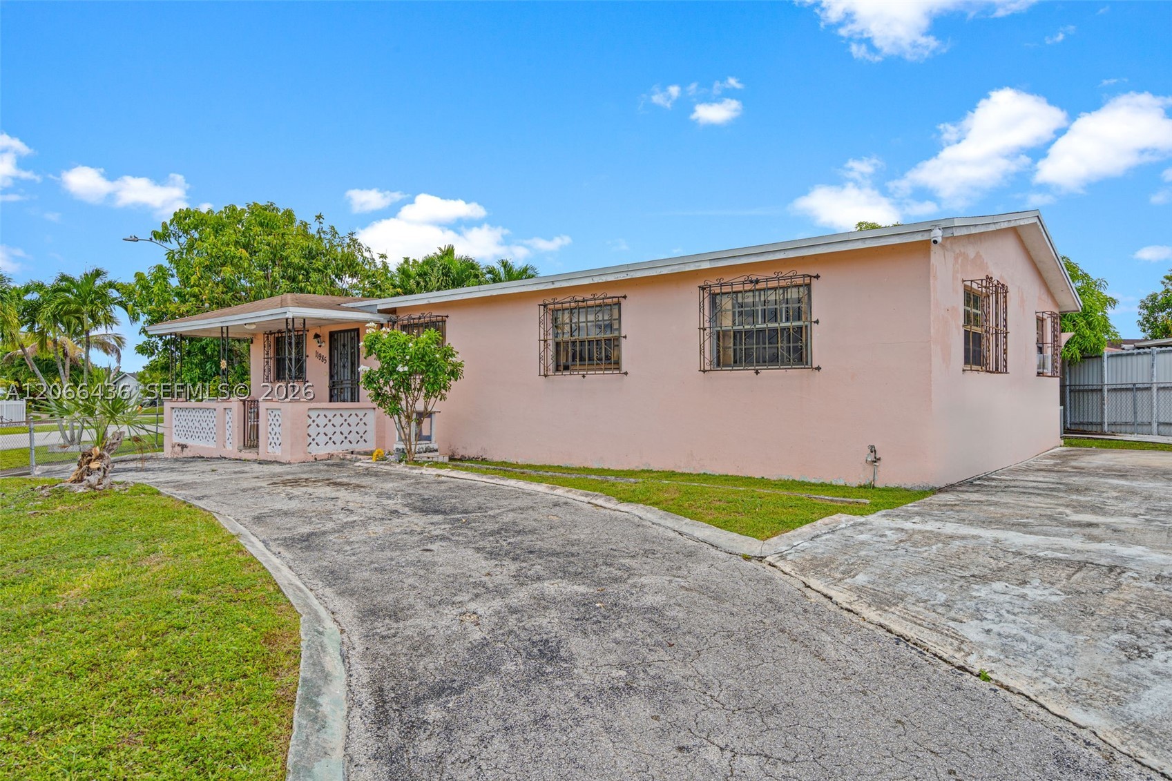11985 Sw 181st Ter Property Photo 3