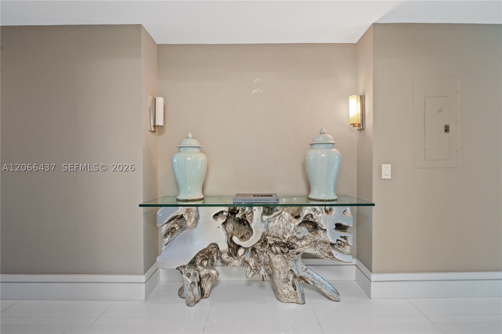 6899 Collins Ave 702 Property Photo 18