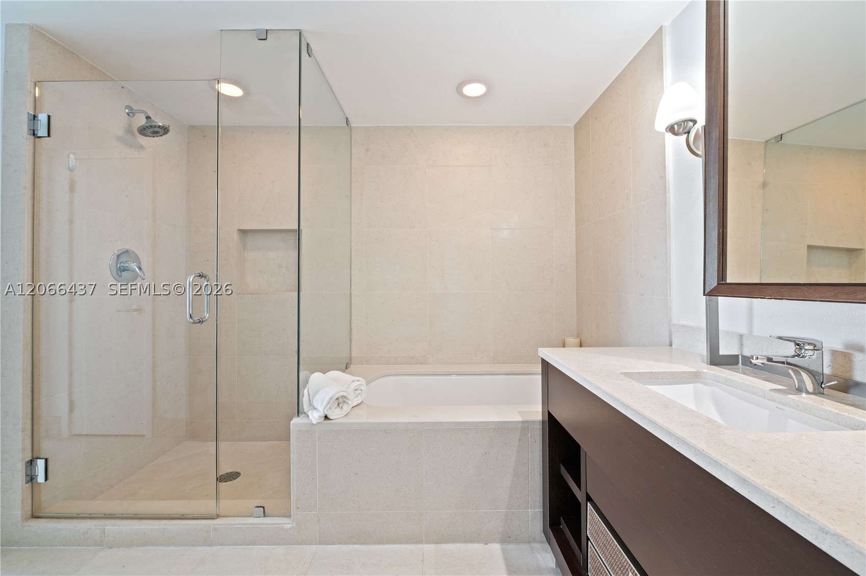 6899 Collins Ave 702 Property Photo 26