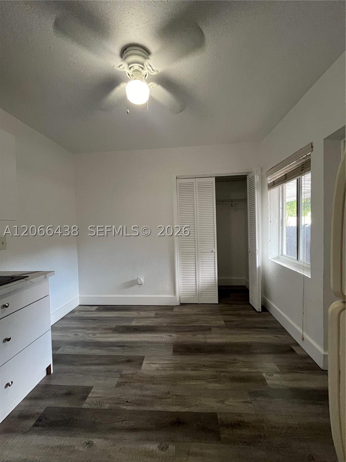 160 W 60th St 0 Property Photo 3