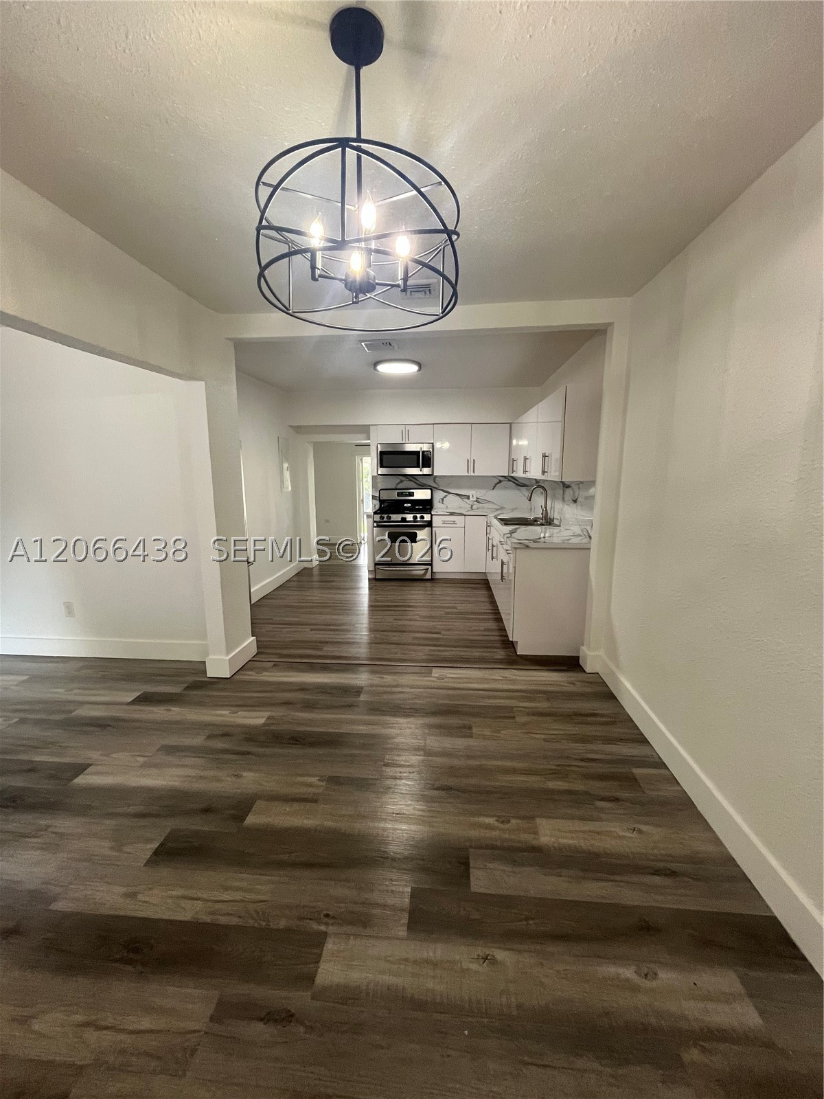 160 W 60th St 0 Property Photo 12
