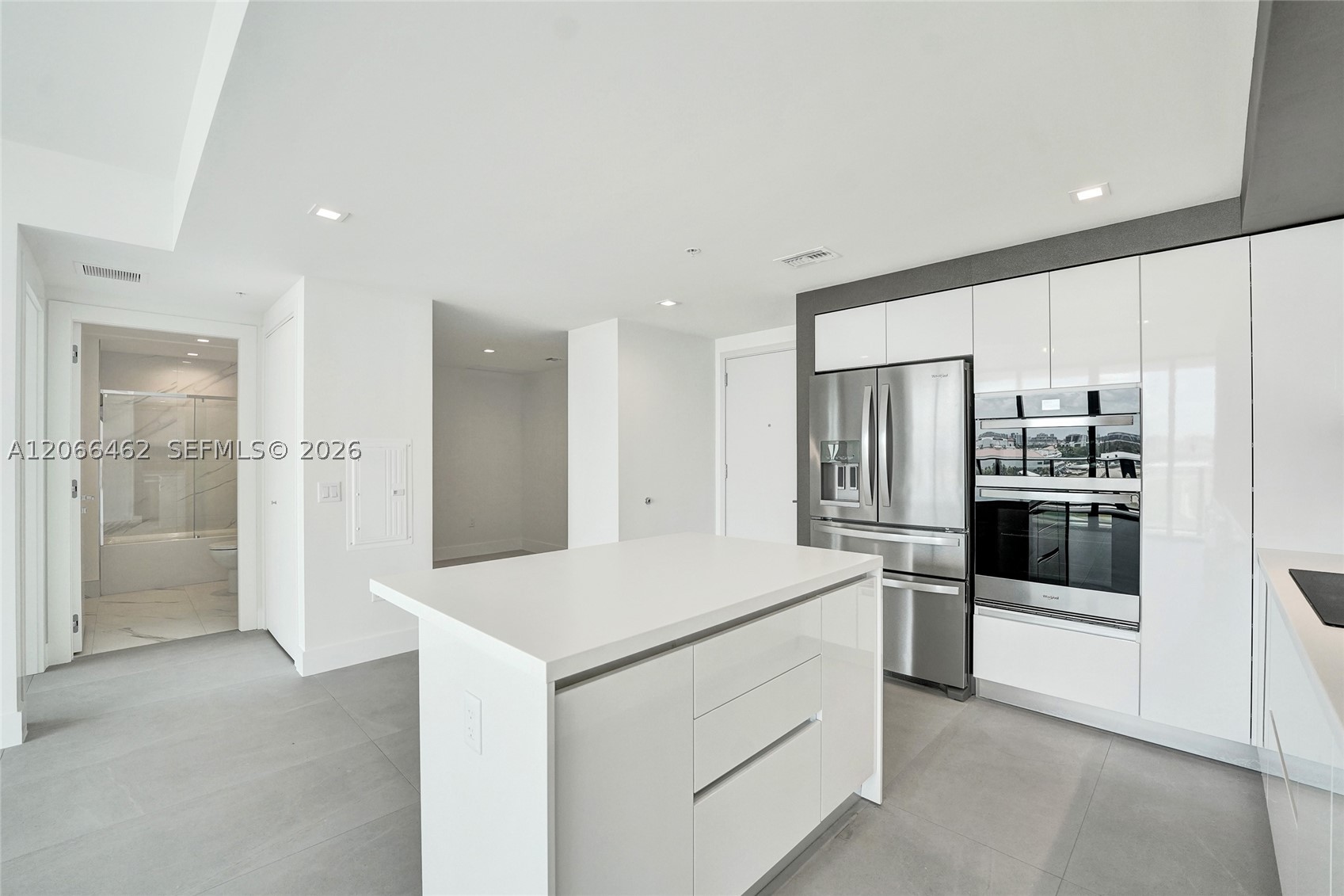 1170 E Hallandale Beach Boulevard 1111 Property Photo 10