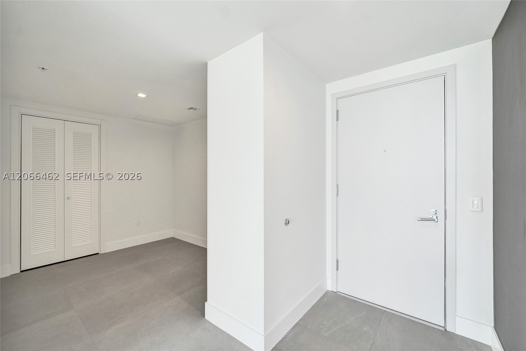 1170 E Hallandale Beach Boulevard 1111 Property Photo 16