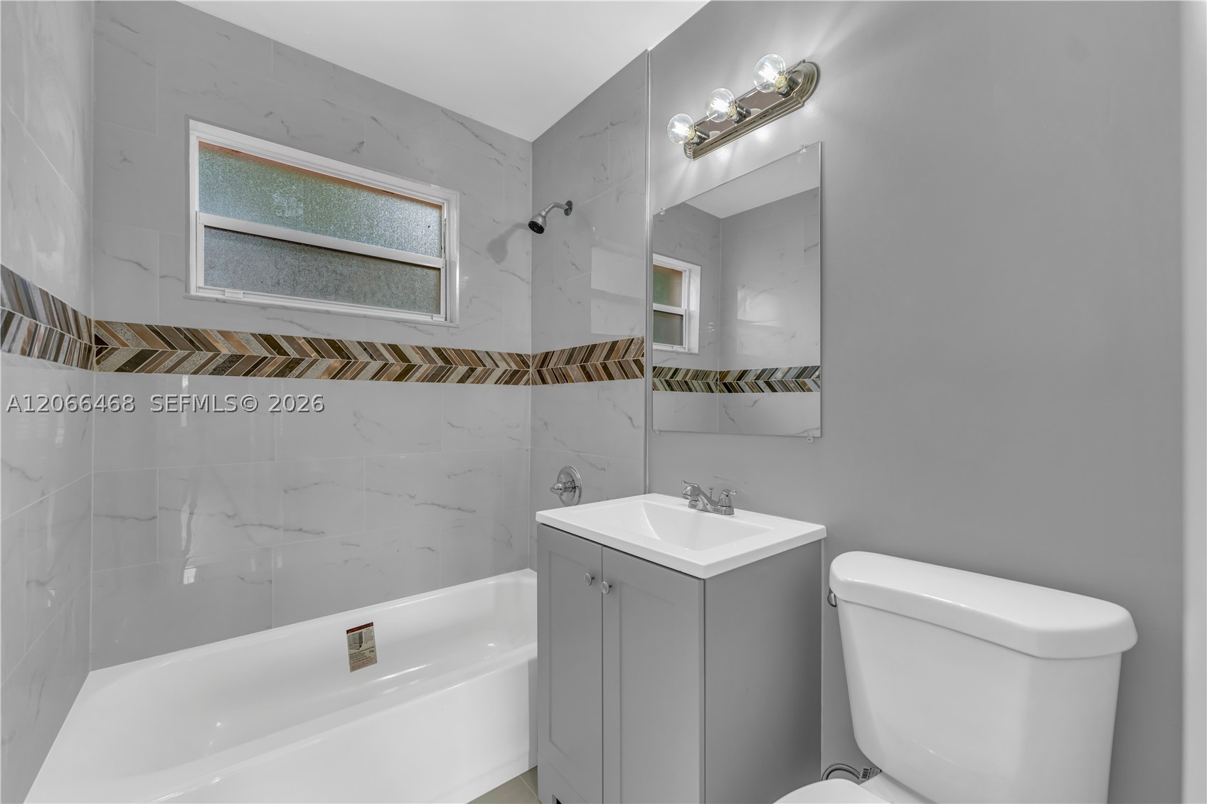 4220 Sw 36th St . Property Photo 10