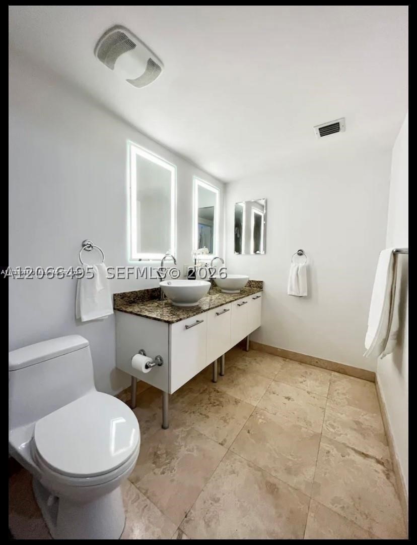 41 Se 5th St 414 Property Photo 8