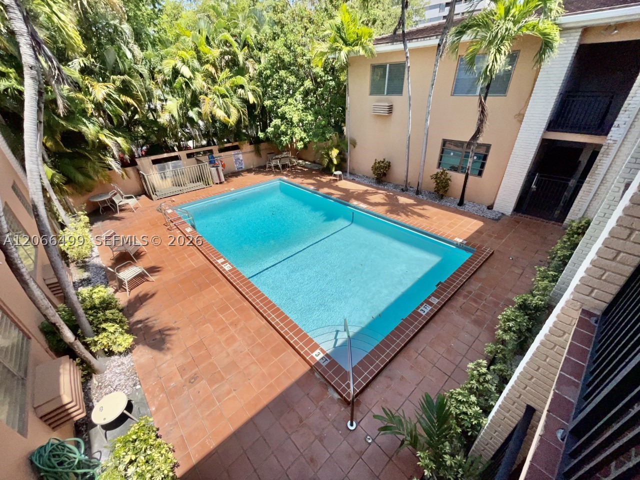 218 Santillane Ave 21 Property Photo 2