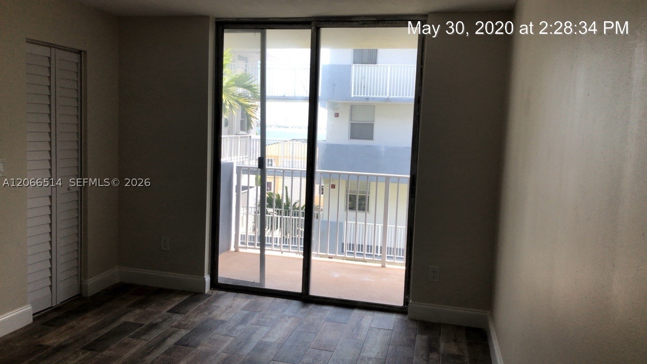 1801 S Treasure Dr 401 Property Photo 11