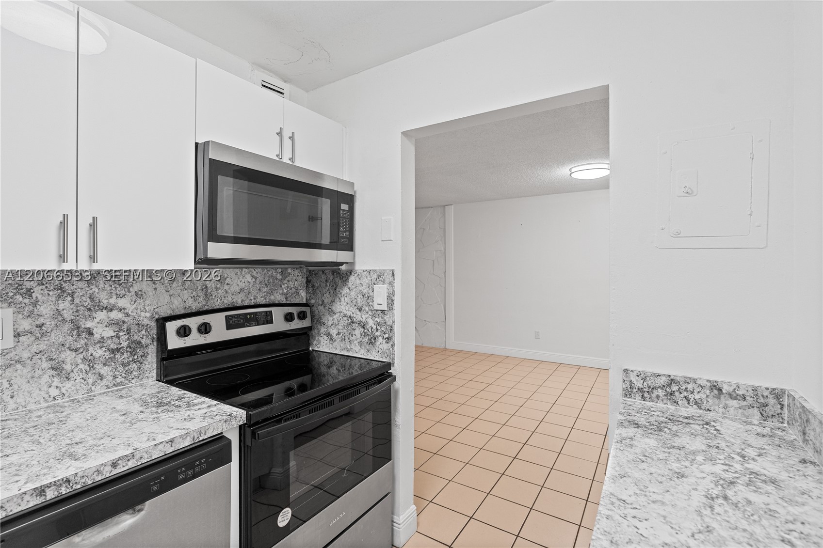 8501 Nw 8th St 106 Property Photo 16