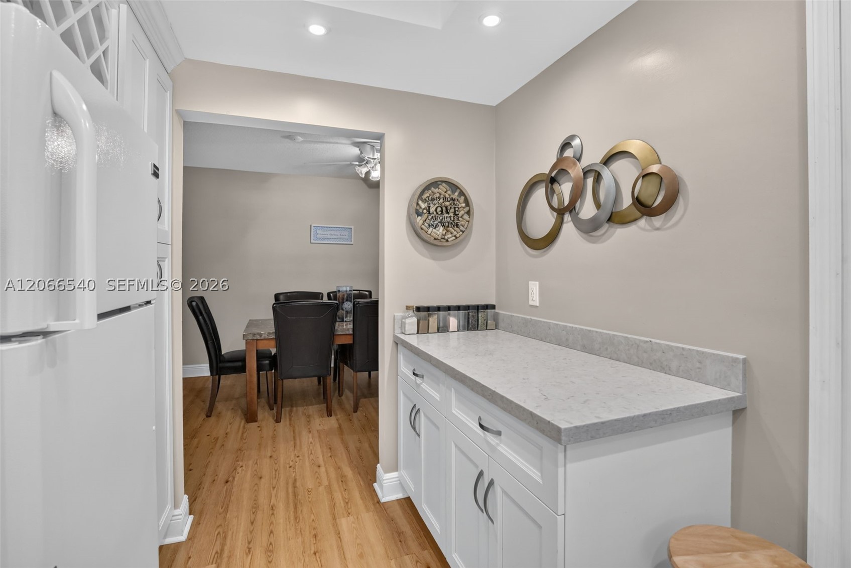 580 Egret Dr 108 Property Photo 4