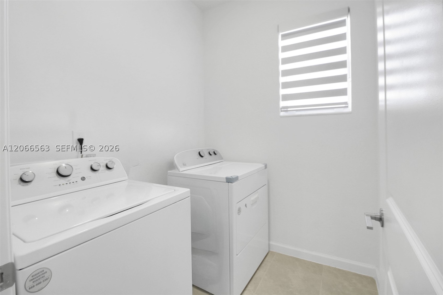 879 Se 26th Ter Property Photo 17