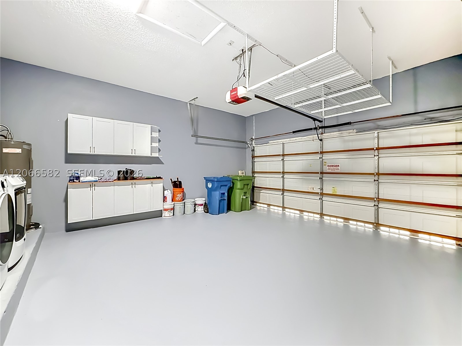 A12066582 Property Photo 35