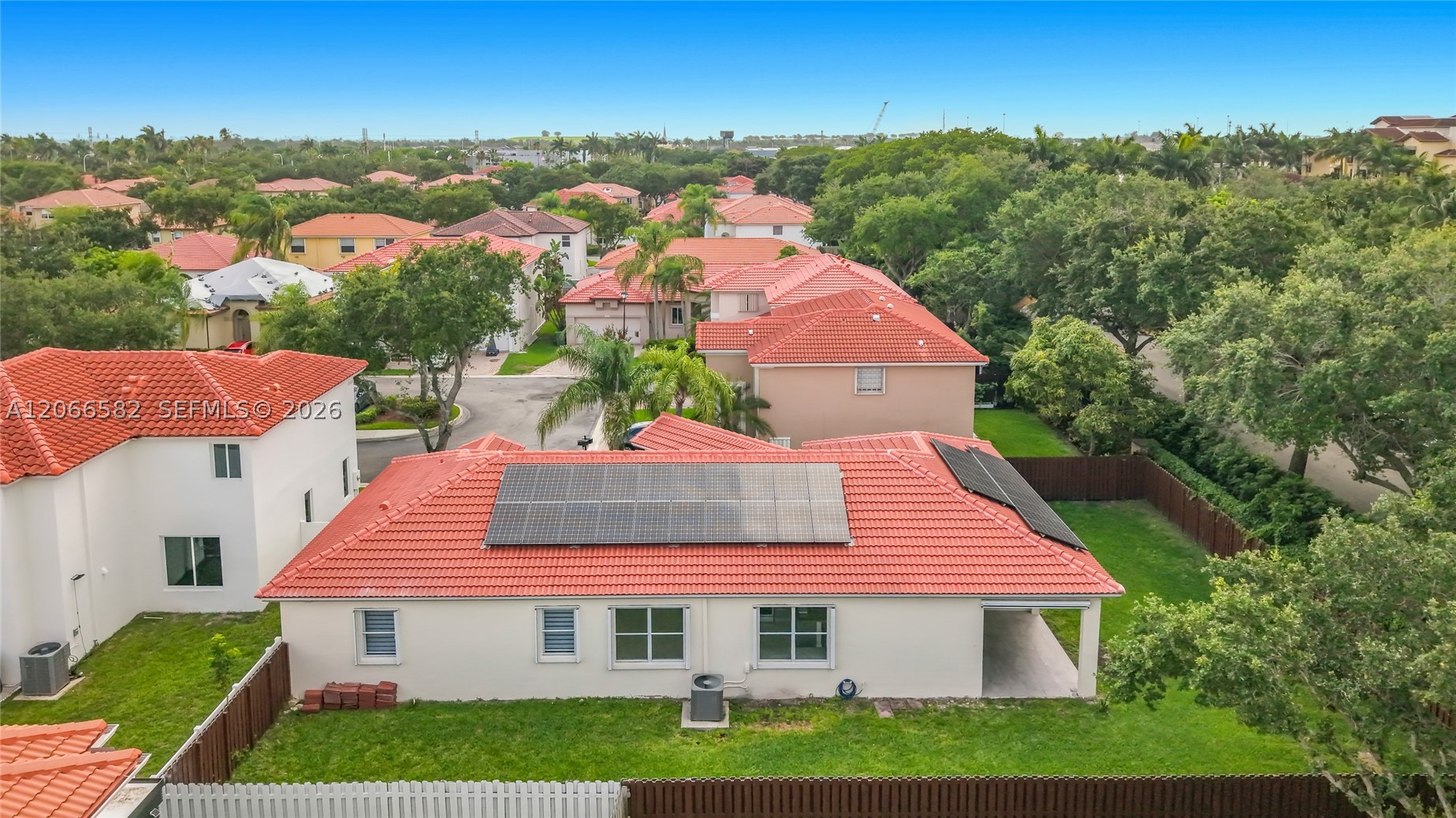 A12066582 Property Photo 37