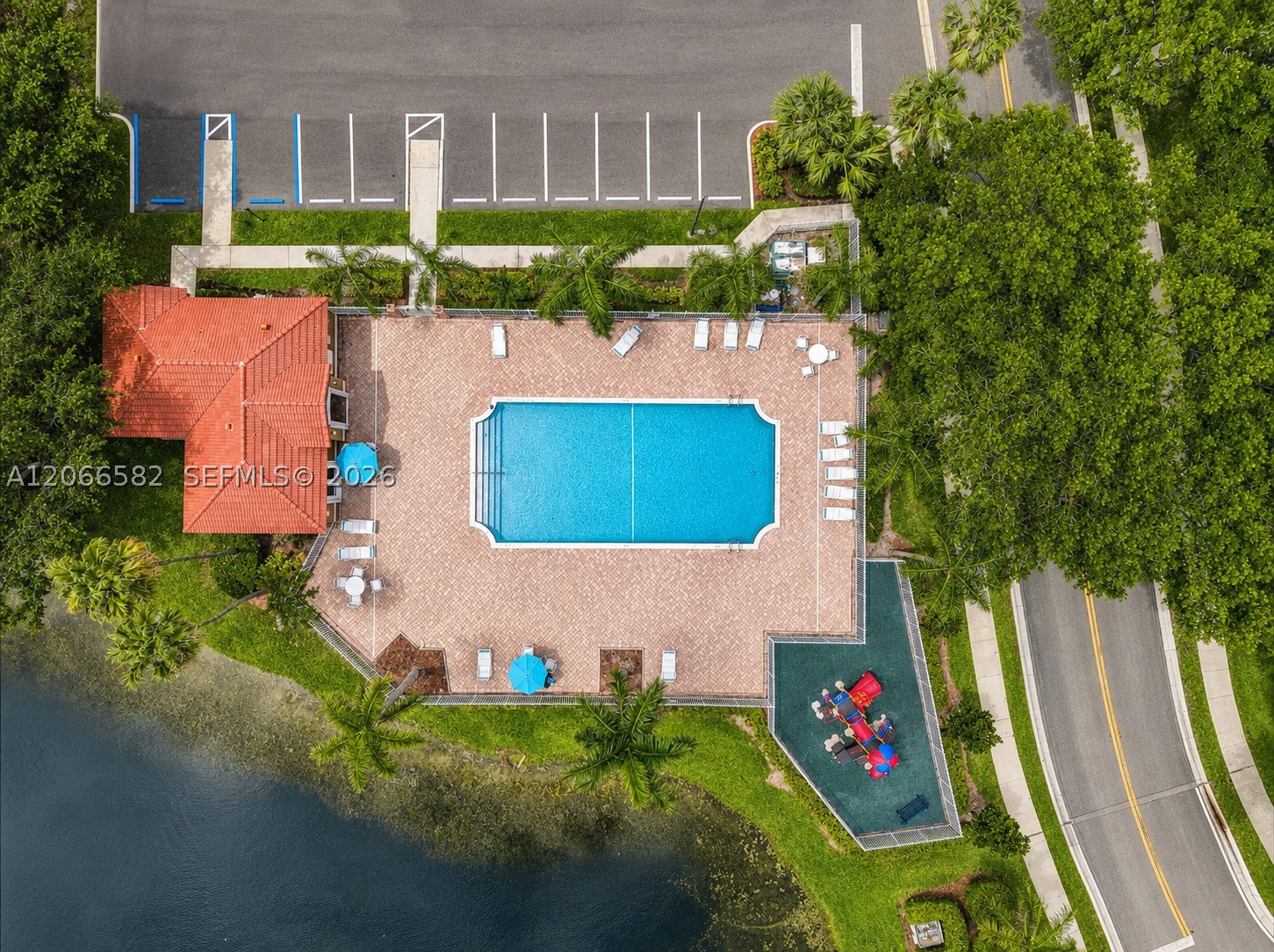 A12066582 Property Photo 47