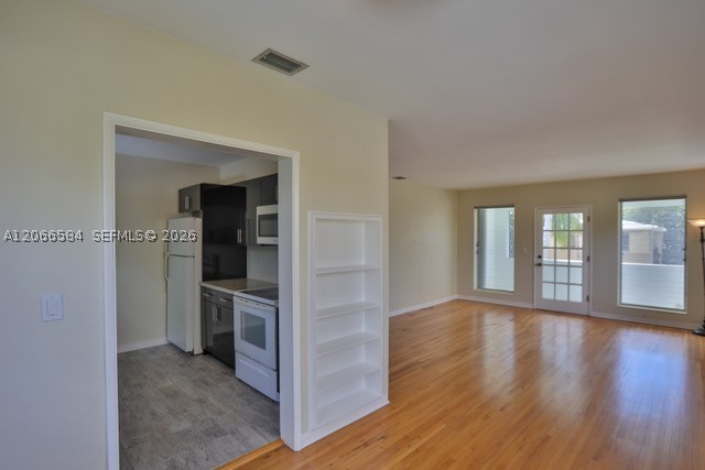 47 Sidonia Ave 47 Property Photo 16