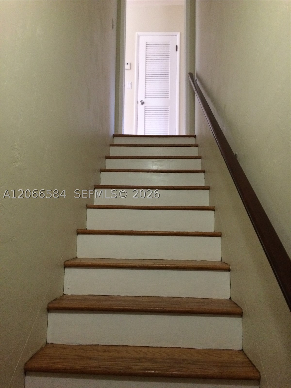 47 Sidonia Ave 47 Property Photo 26