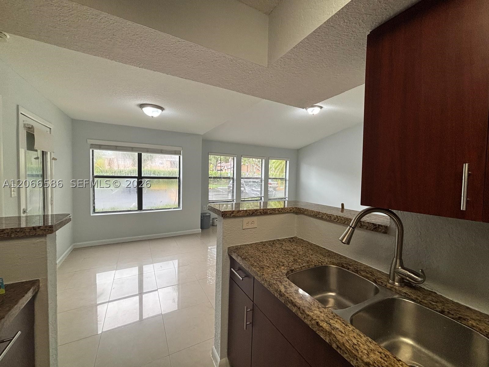 15591 Sw 105th Ter 511 Property Photo 6
