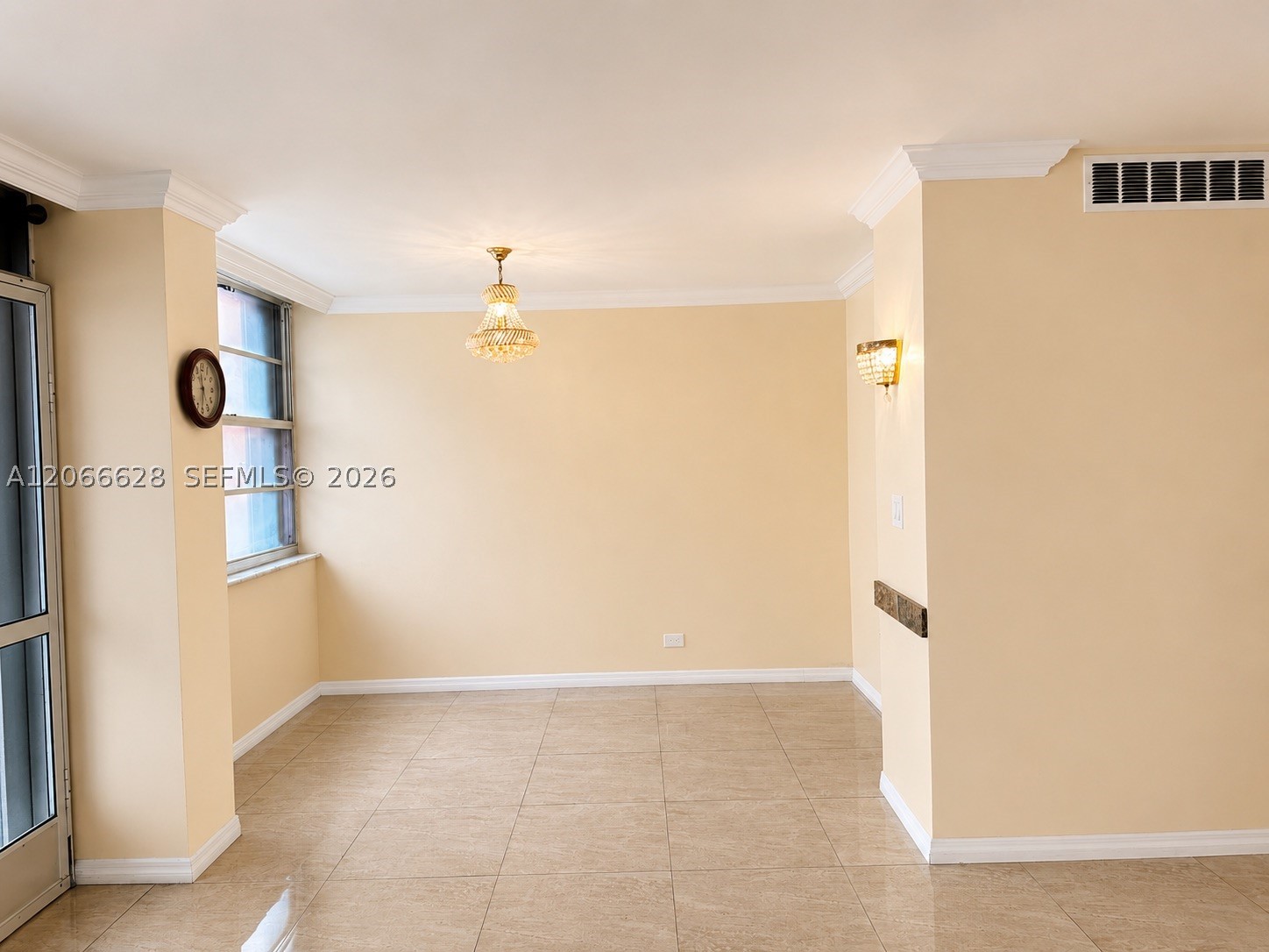 251 174th St 706 Property Photo 5