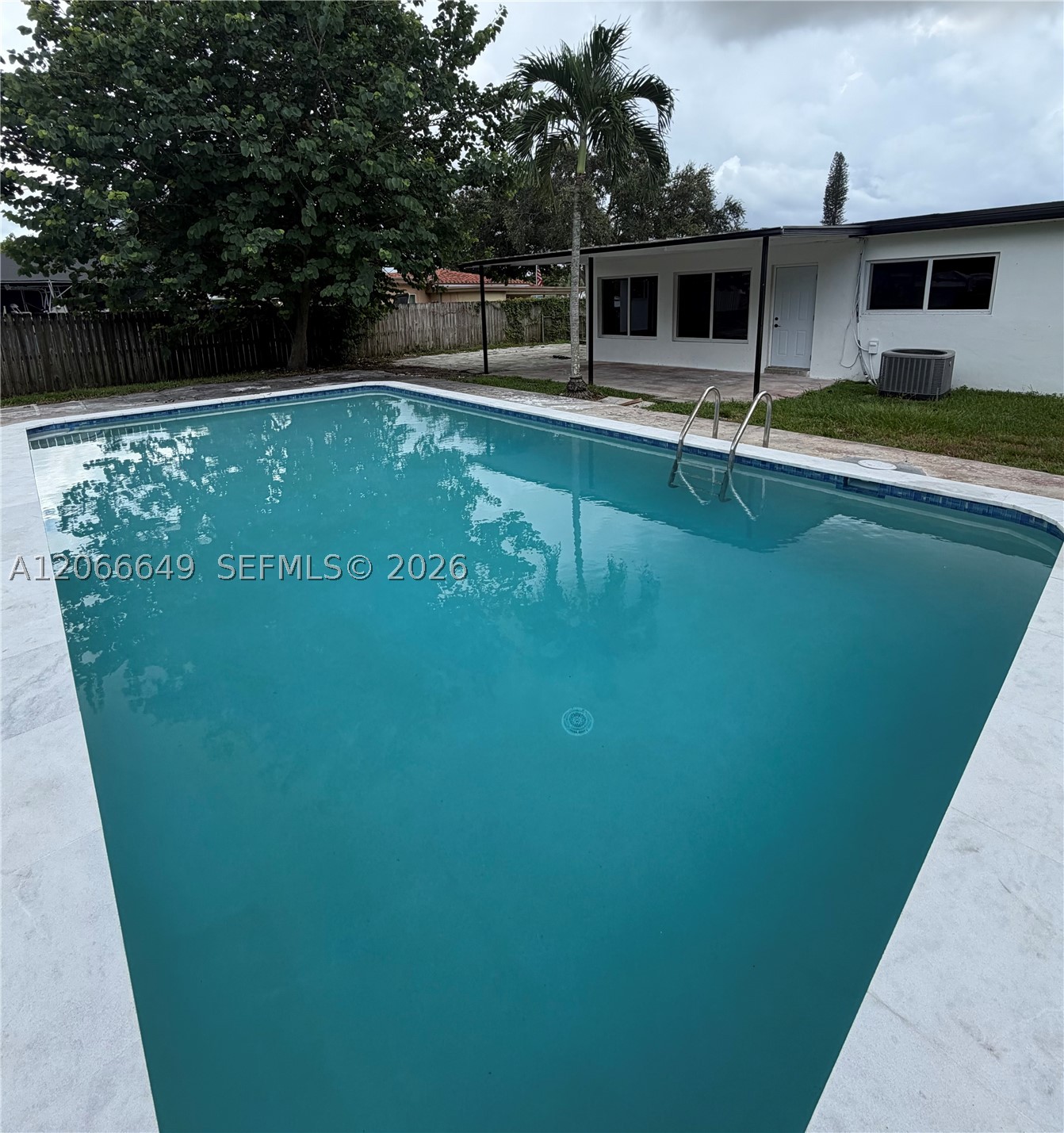 838 Fairway Dr Property Photo 10