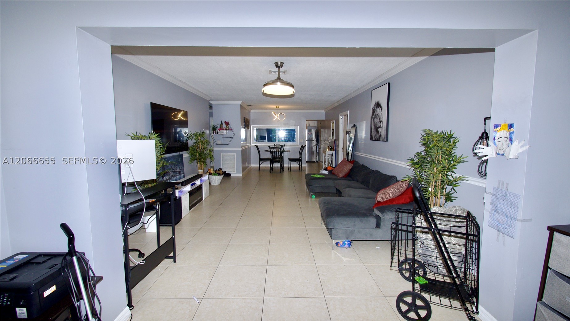 1904 Palmland Dr 3 Property Photo 5