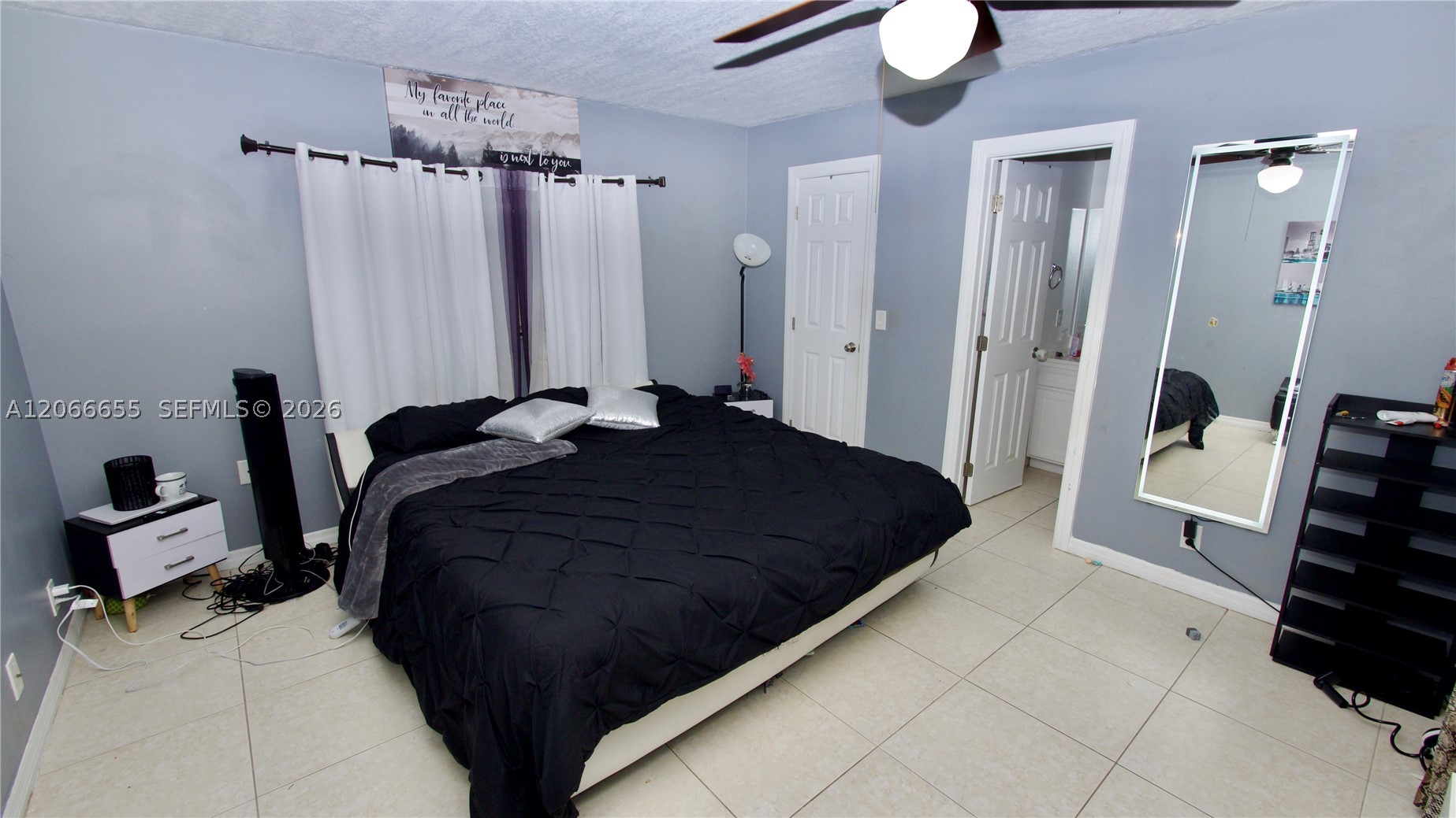 1904 Palmland Dr 3 Property Photo 10