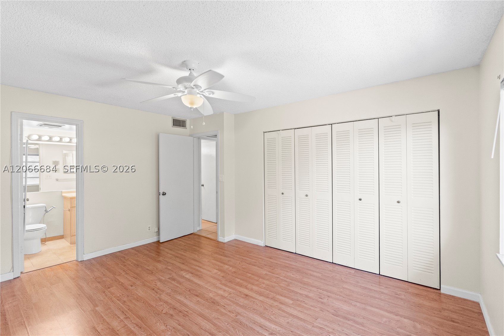 8605 W Sample Rd 306 Property Photo 11