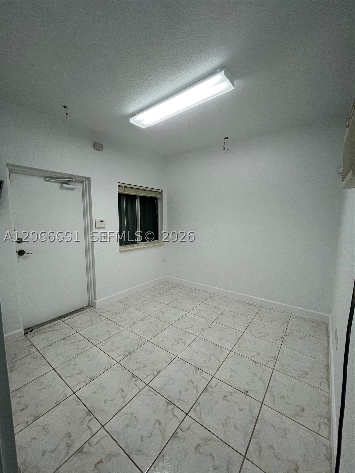 16205 Sw 117th Ave 24 Property Photo 4
