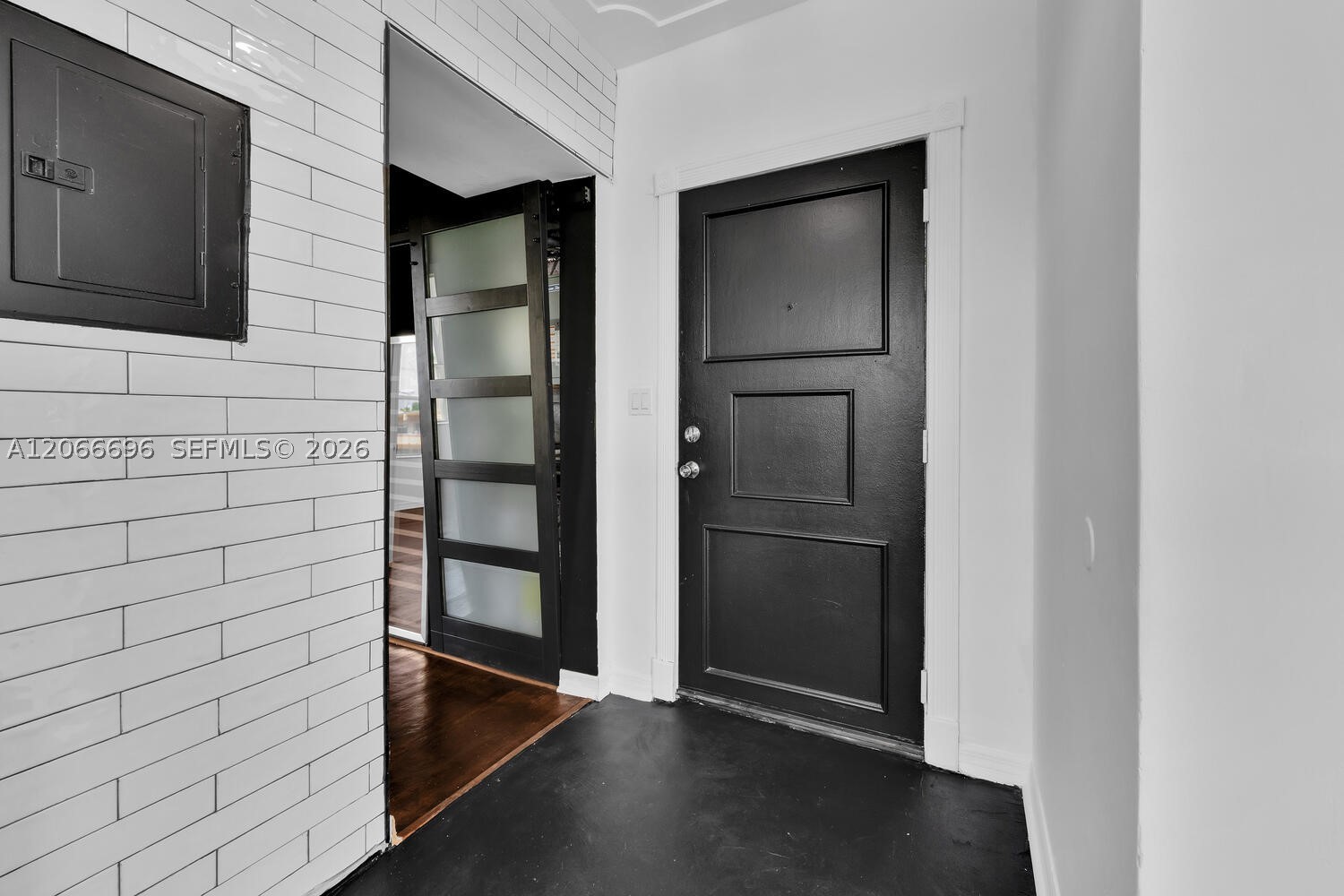 1027 Pennsylvania Ave 201 Property Photo 7