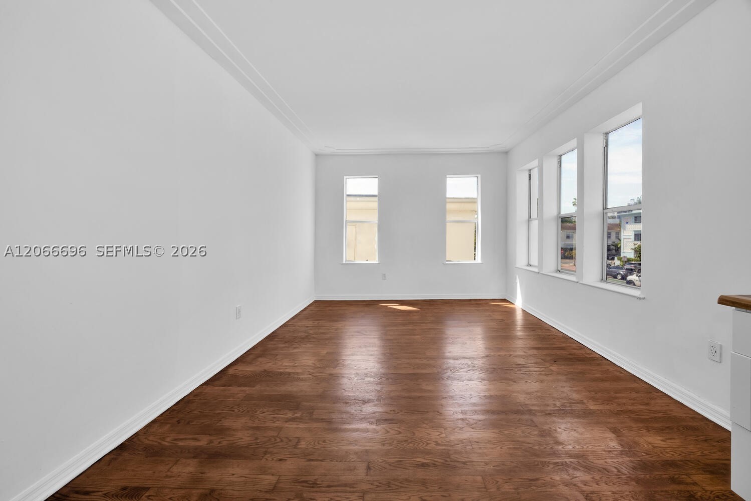 1027 Pennsylvania Ave 201 Property Photo 10