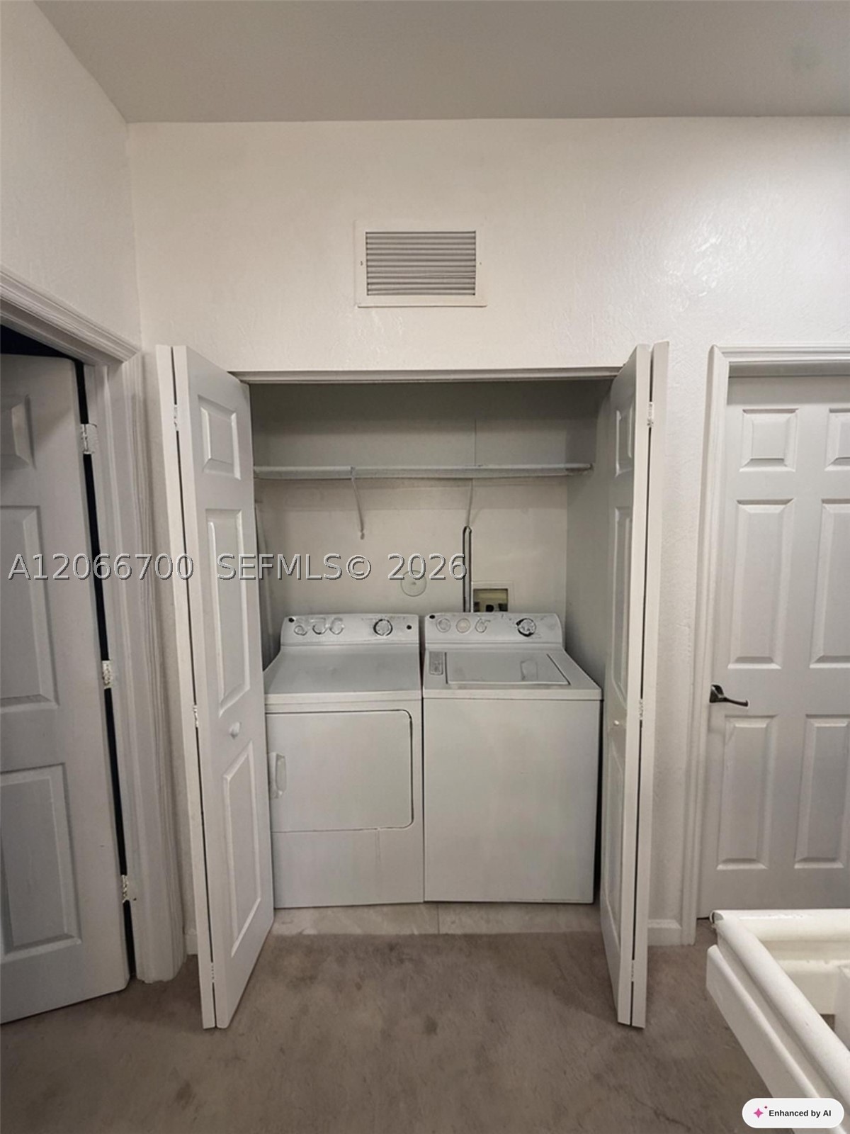9301 Sw 171st Ave Property Photo 6