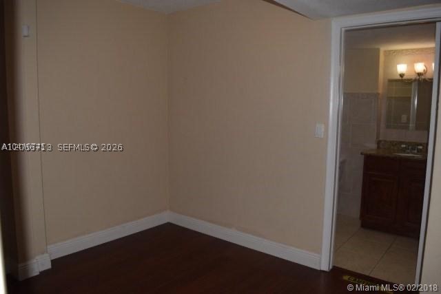 9143 Sw 77th Ave B304 Property Photo 7
