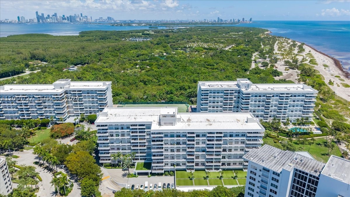 199 Ocean Lane Dr 1207 Property Photo 50