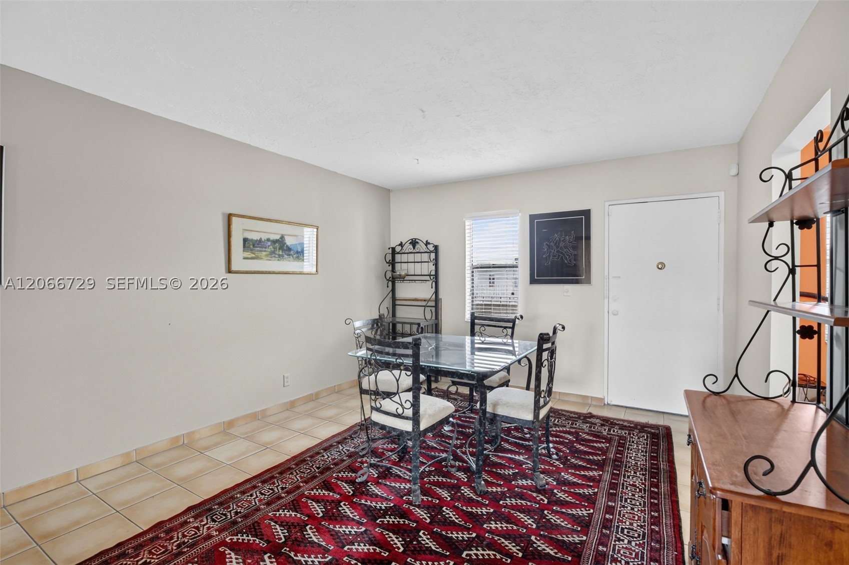 2811 Somerset Dr 405 Property Photo 9