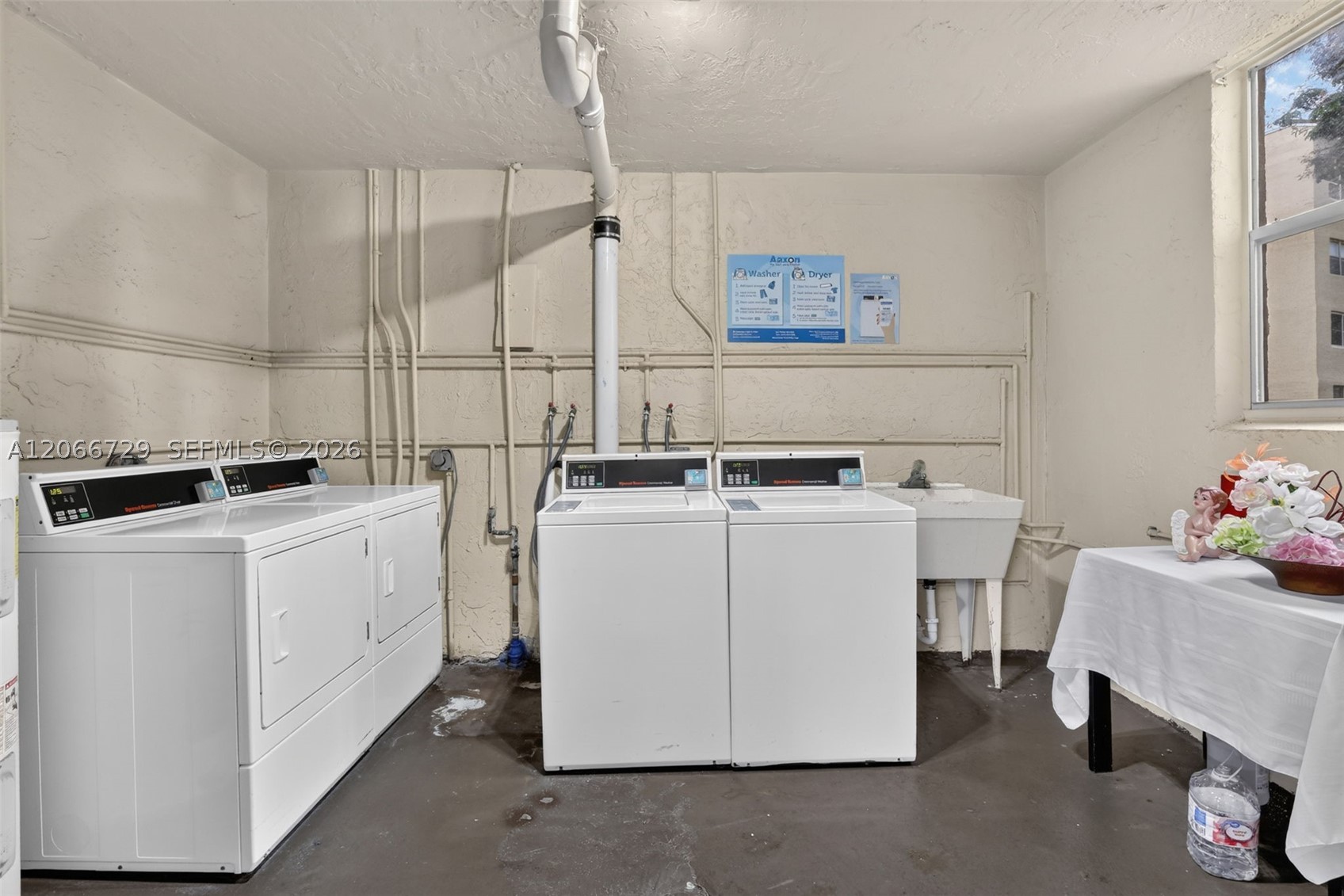 2811 Somerset Dr 405 Property Photo 25
