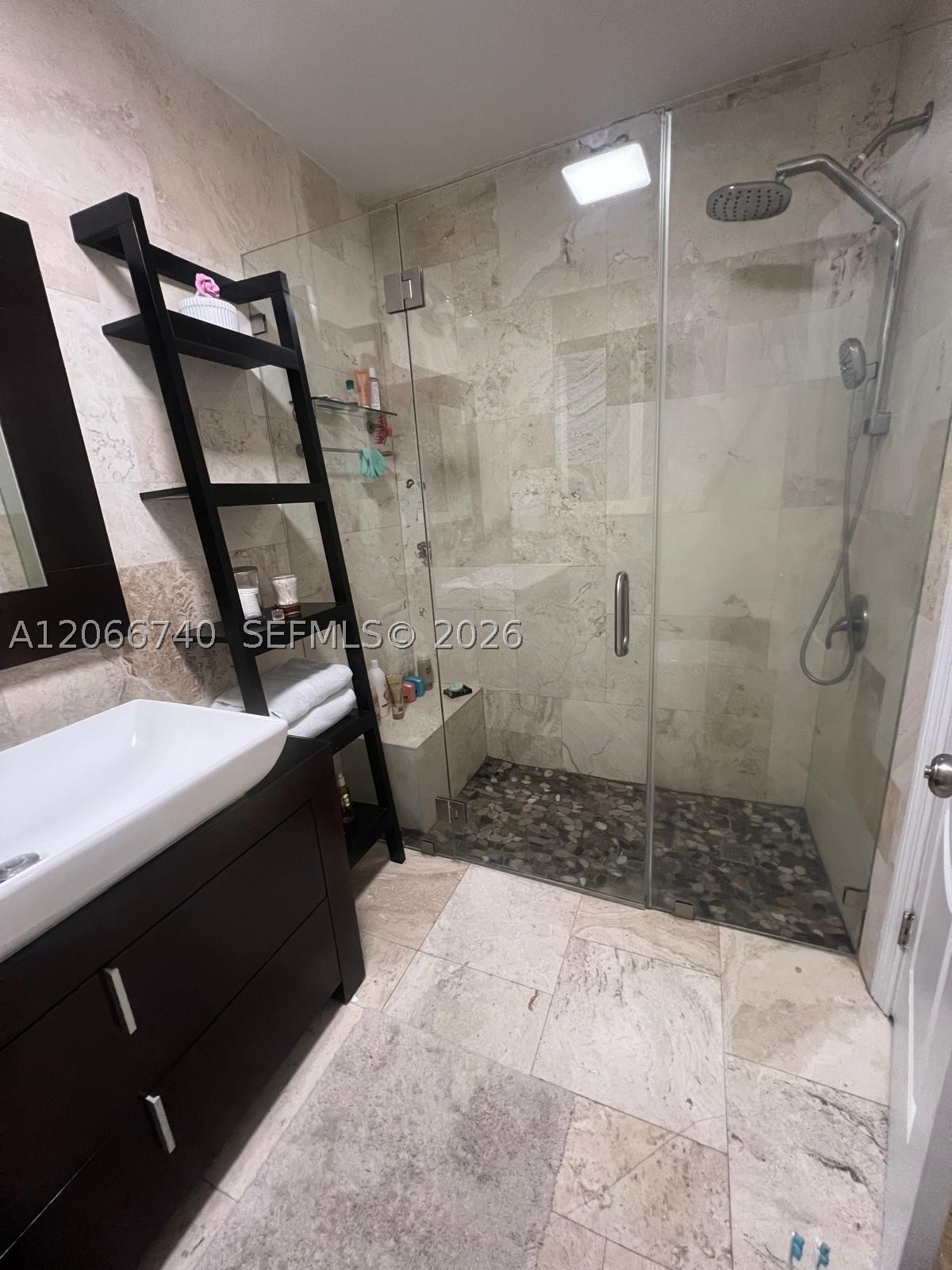 3460 Buchanan St Property Photo 5