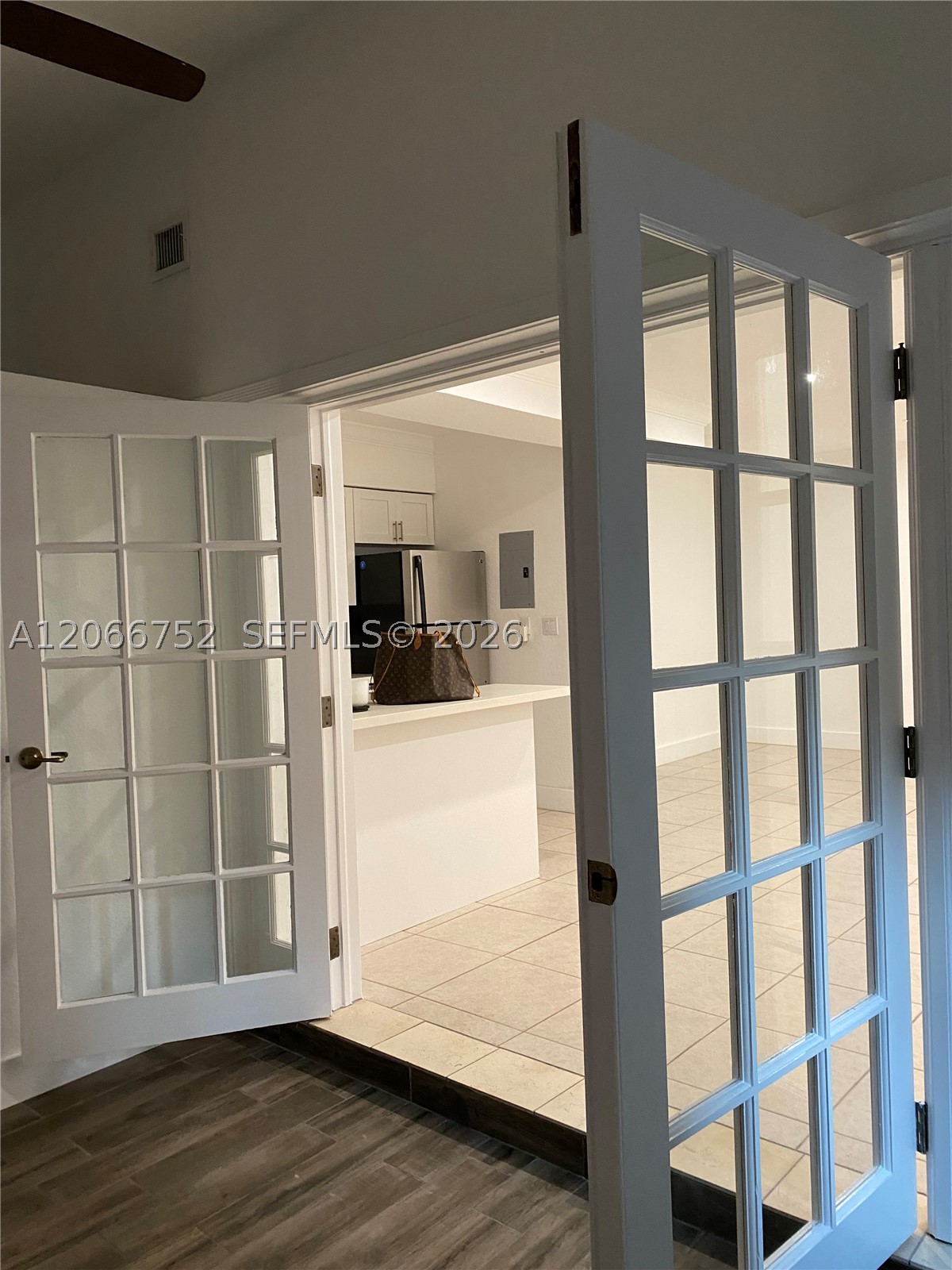 1 Edgewater Dr 103 Property Photo 2