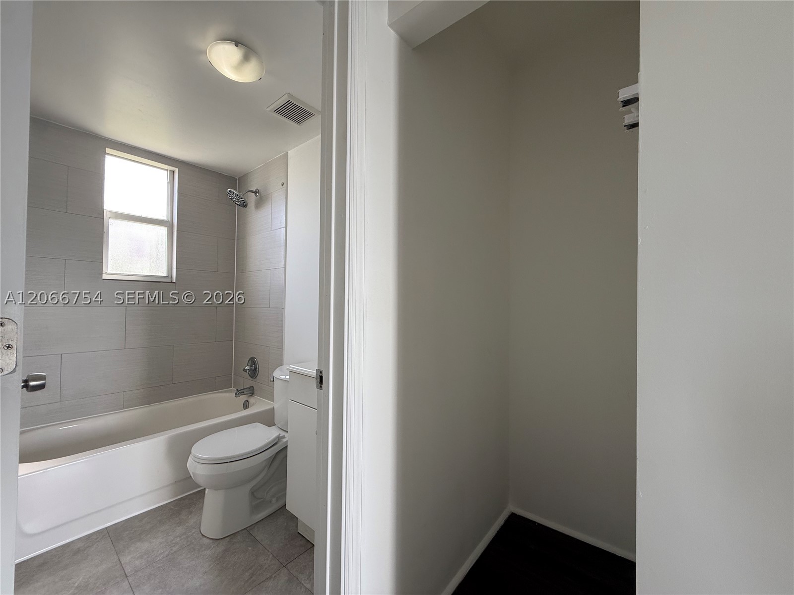 540 Nw 7th St 35 Property Photo 8