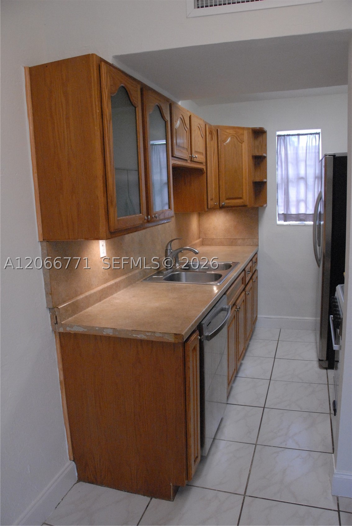 10907 N Kendall Dr 416 Property Photo 10