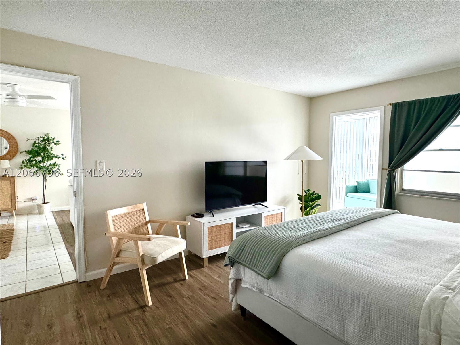 3000 Ne 48th St 203 Property Photo 12
