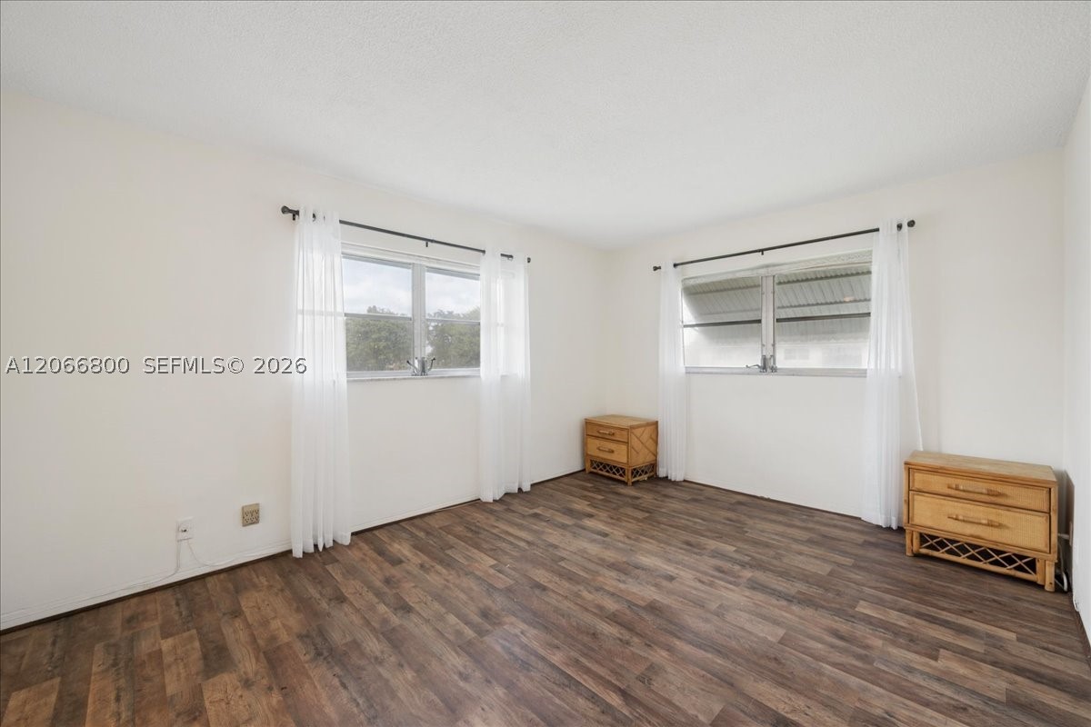 1200 Hillcrest Ct 315 Property Photo 7